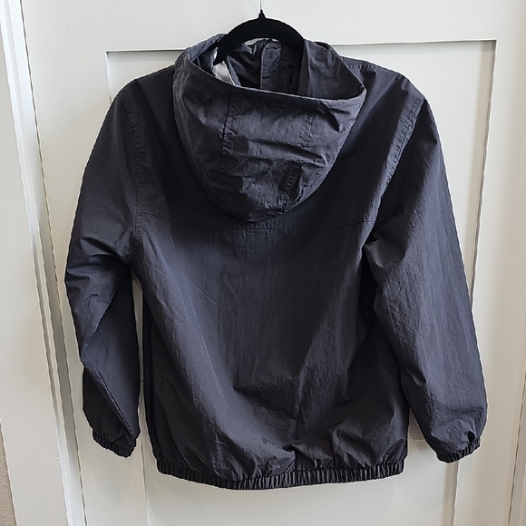 Zara Charcoal Gray Raincoat with Hood and Full-Length Zipper - Picture 6 of 6